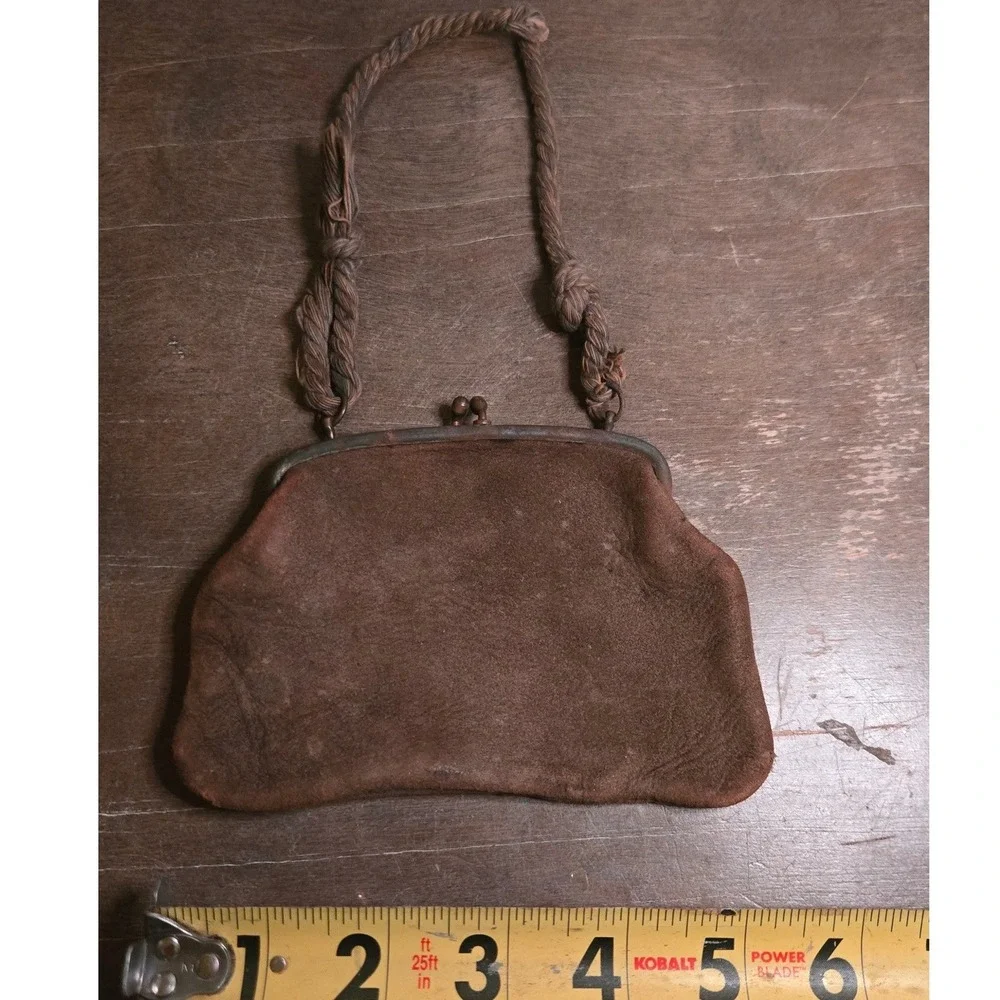 Antique 1920s Primative Brown Suede Leather Kiss Lock Coin Purse Cord Handle‎